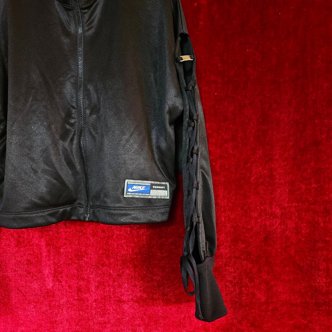 나이키(Nike) 사이드 스트렙 시스루 크롭 저지
Ssize 상품이미지6