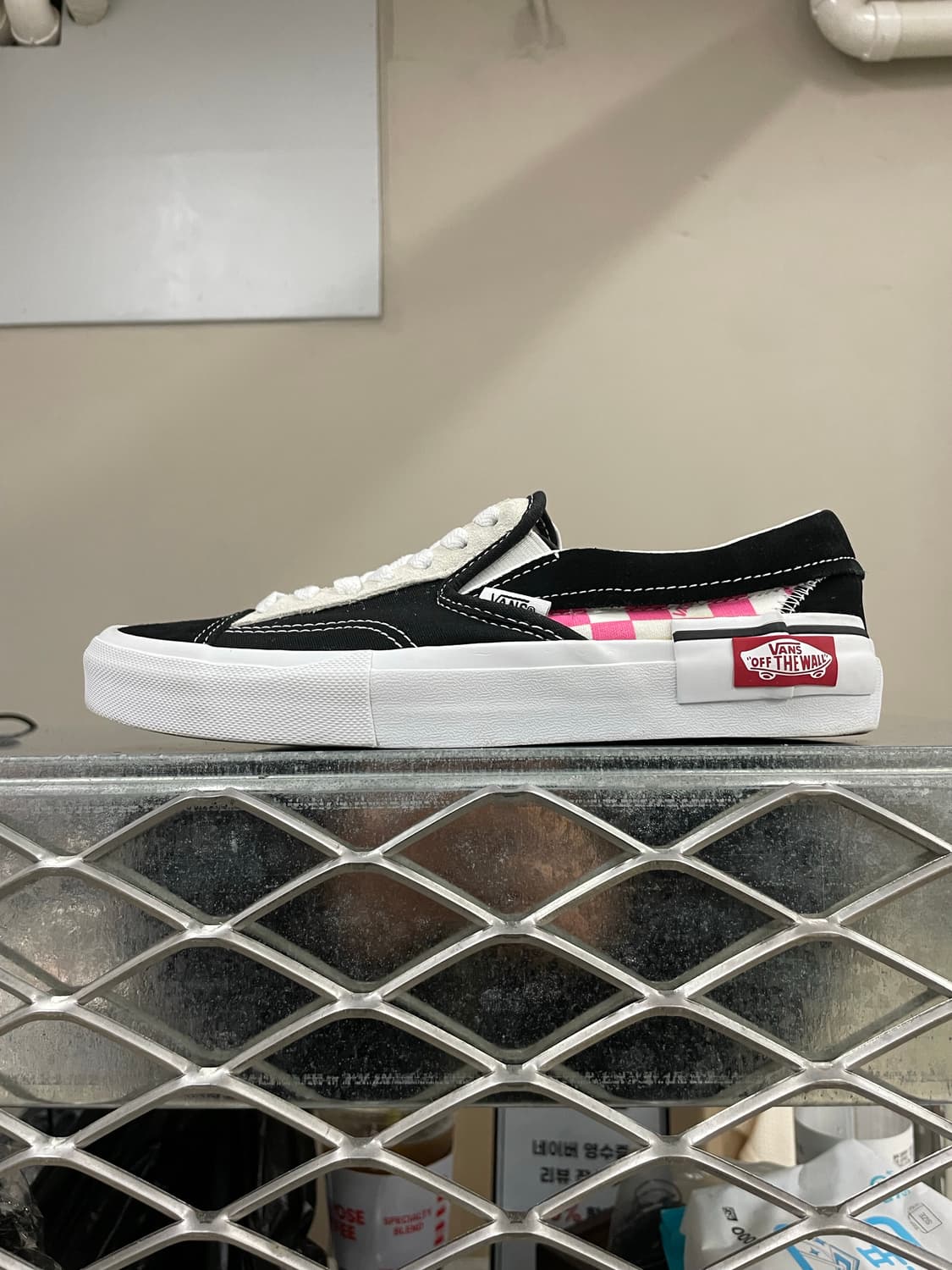 반스 슬립온 캡 블랙 아잘레아 핑크 235 (gr-4470) 상품이미지1