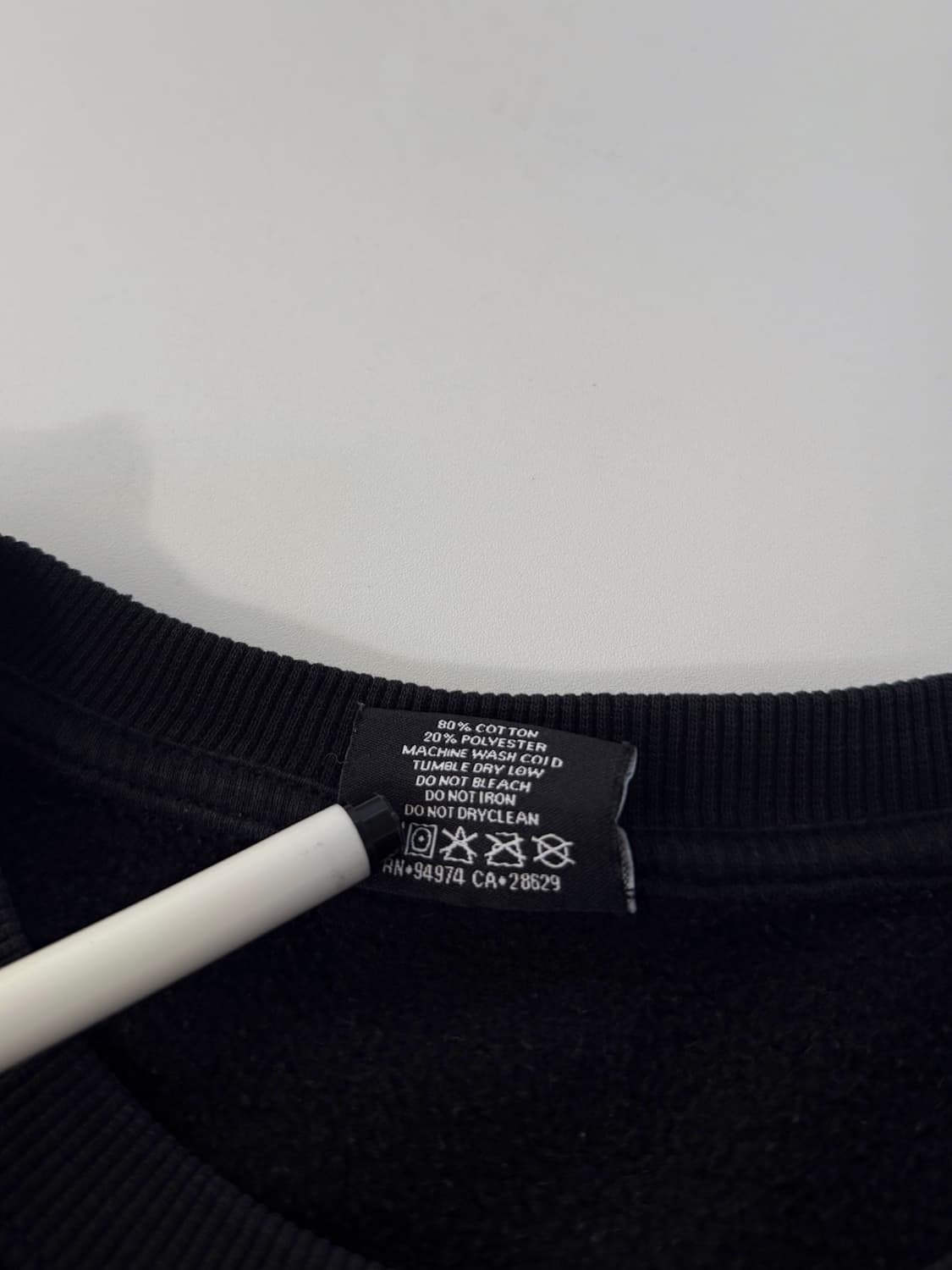 스투시 루즈핏 월드투어 블랙 스웻 맨투맨 상품이미지6