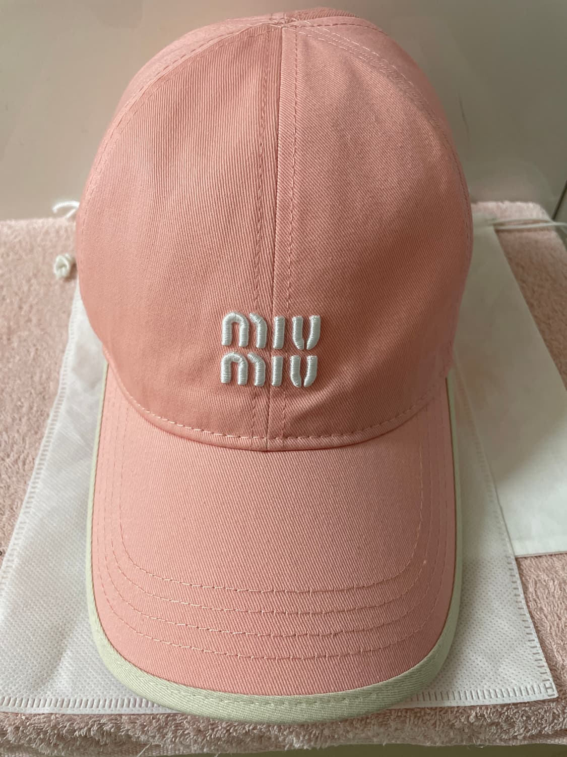 미우미우 캡모자 상품이미지1