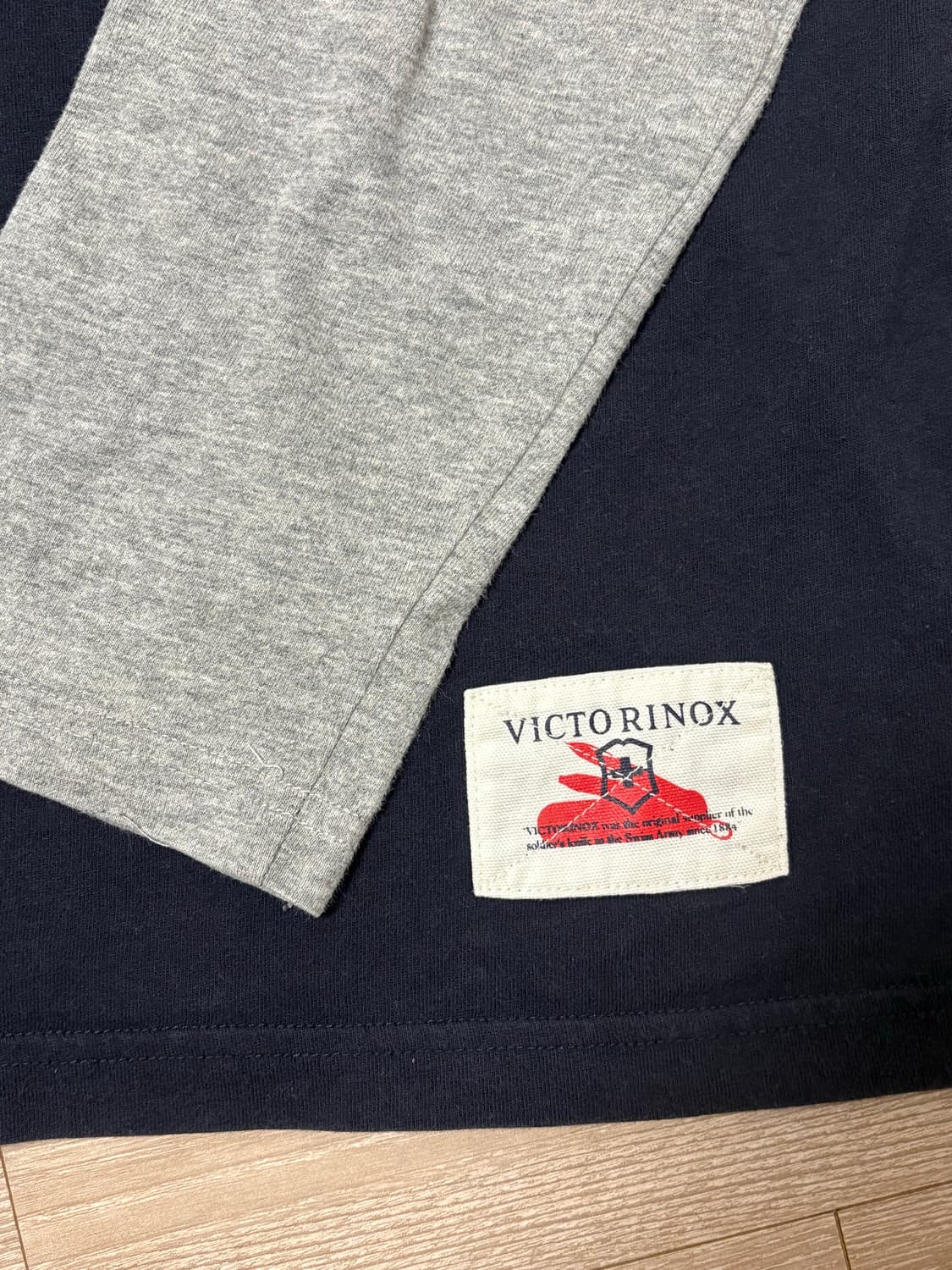 VICTO RINOX 롱슬리브 빈티지  상품이미지2