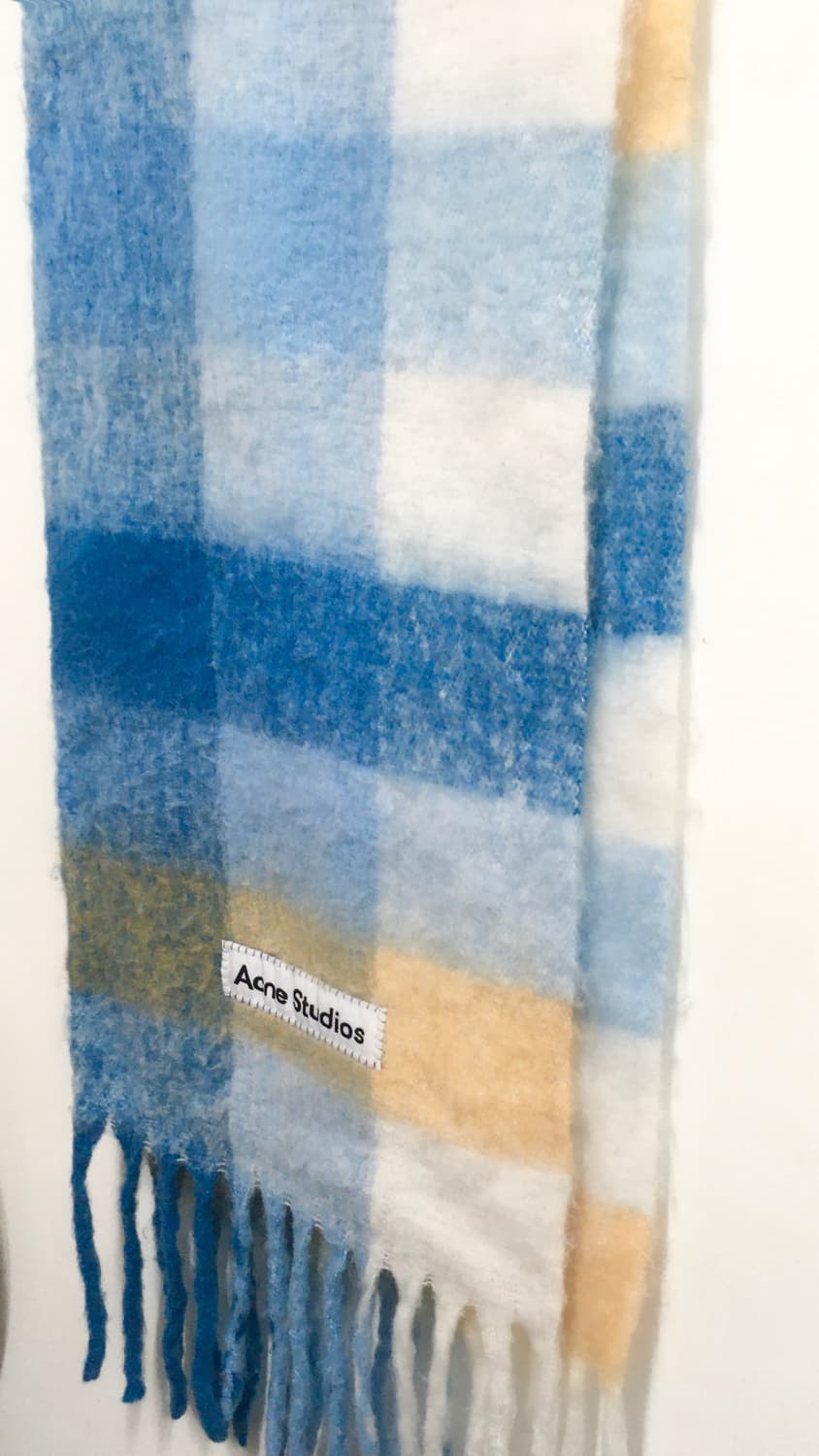 아크네 머플러 파스텔 블루 베이지 상품이미지3