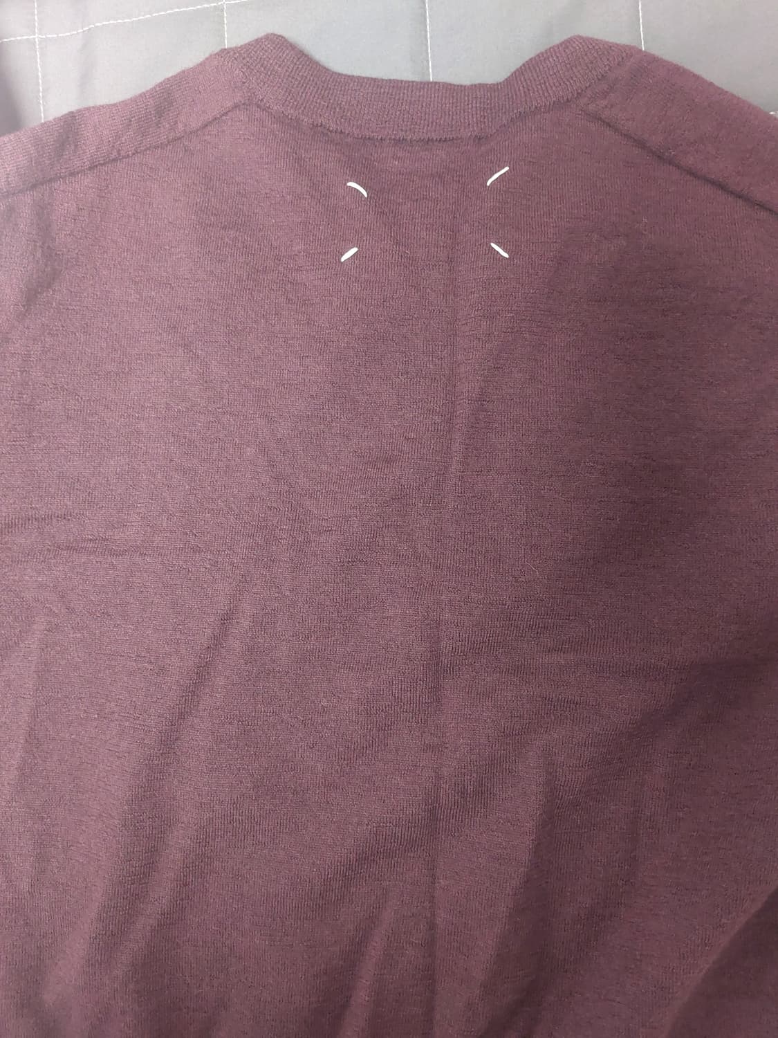 마르지엘라 디스트레스드 니트 버건디 상품이미지4