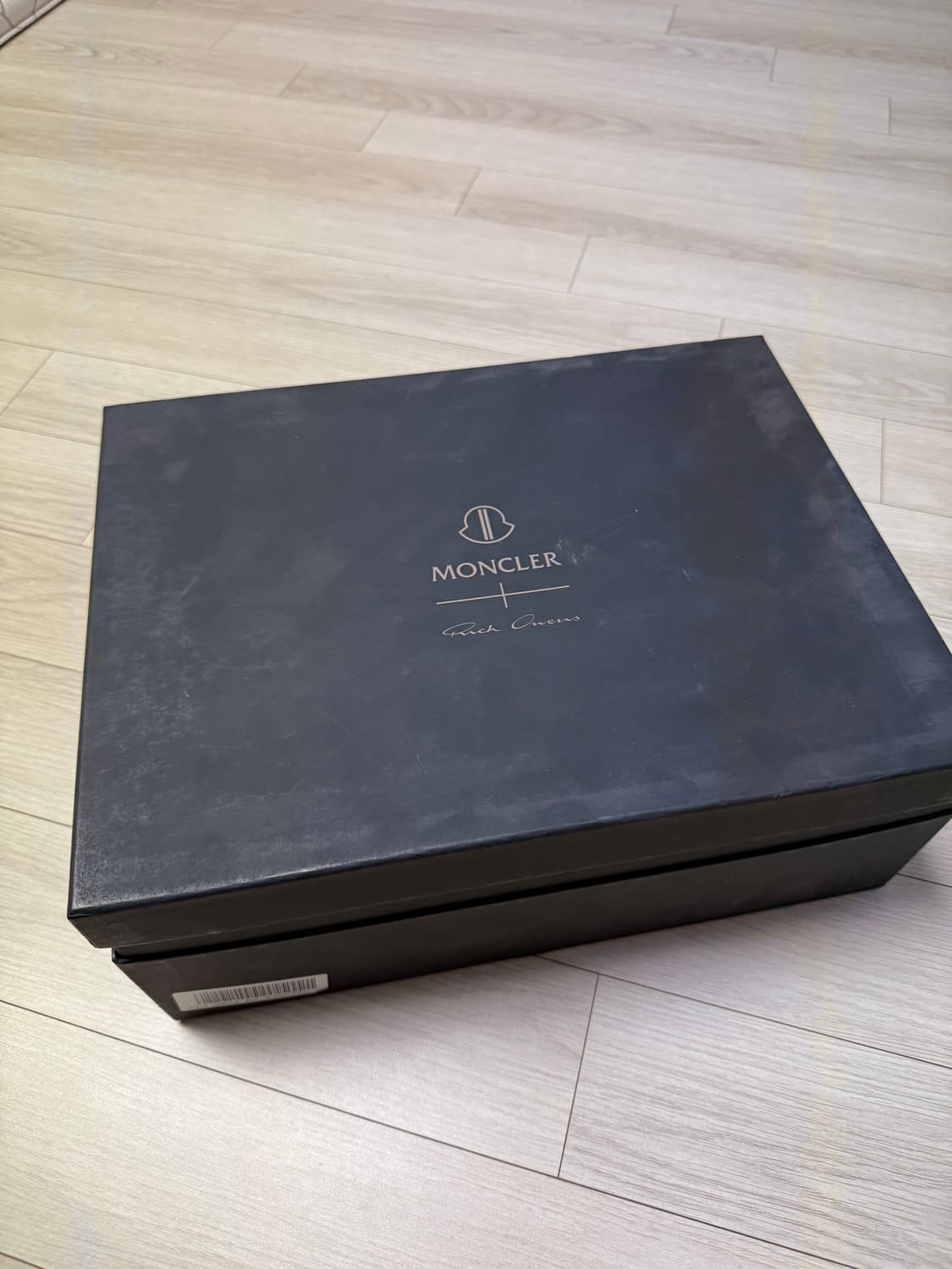 [New] 몽클레어x 릭오웬스 트레일그립 41size  상품이미지10