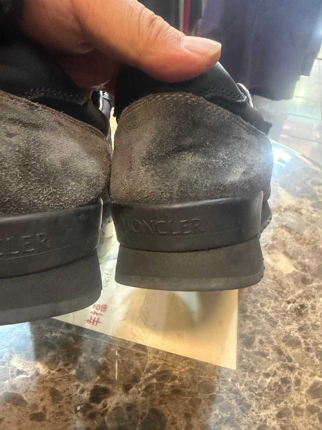 40/260 정품 몽클레어 스니커즈 팝니다 상품이미지6