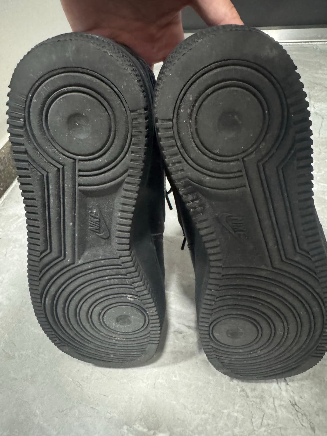 나이키 에어포스 블랙 275 상품이미지4