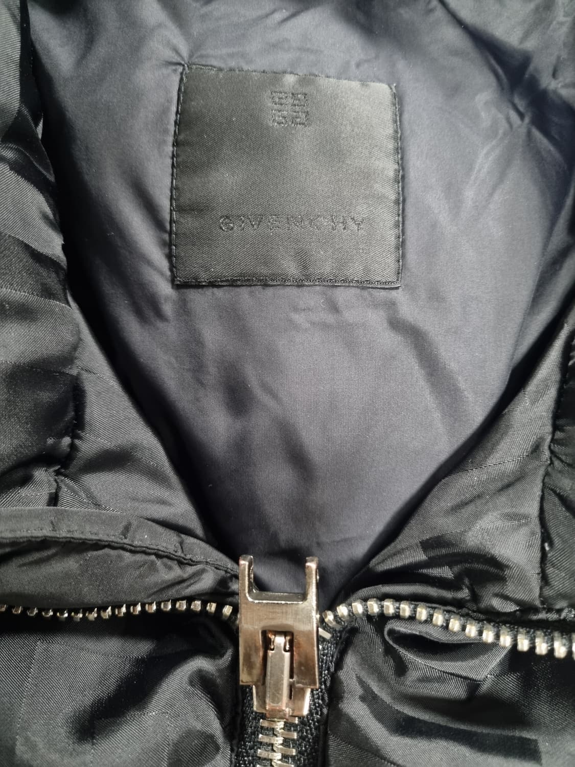 지방시 남성 다운패딩  상품이미지4