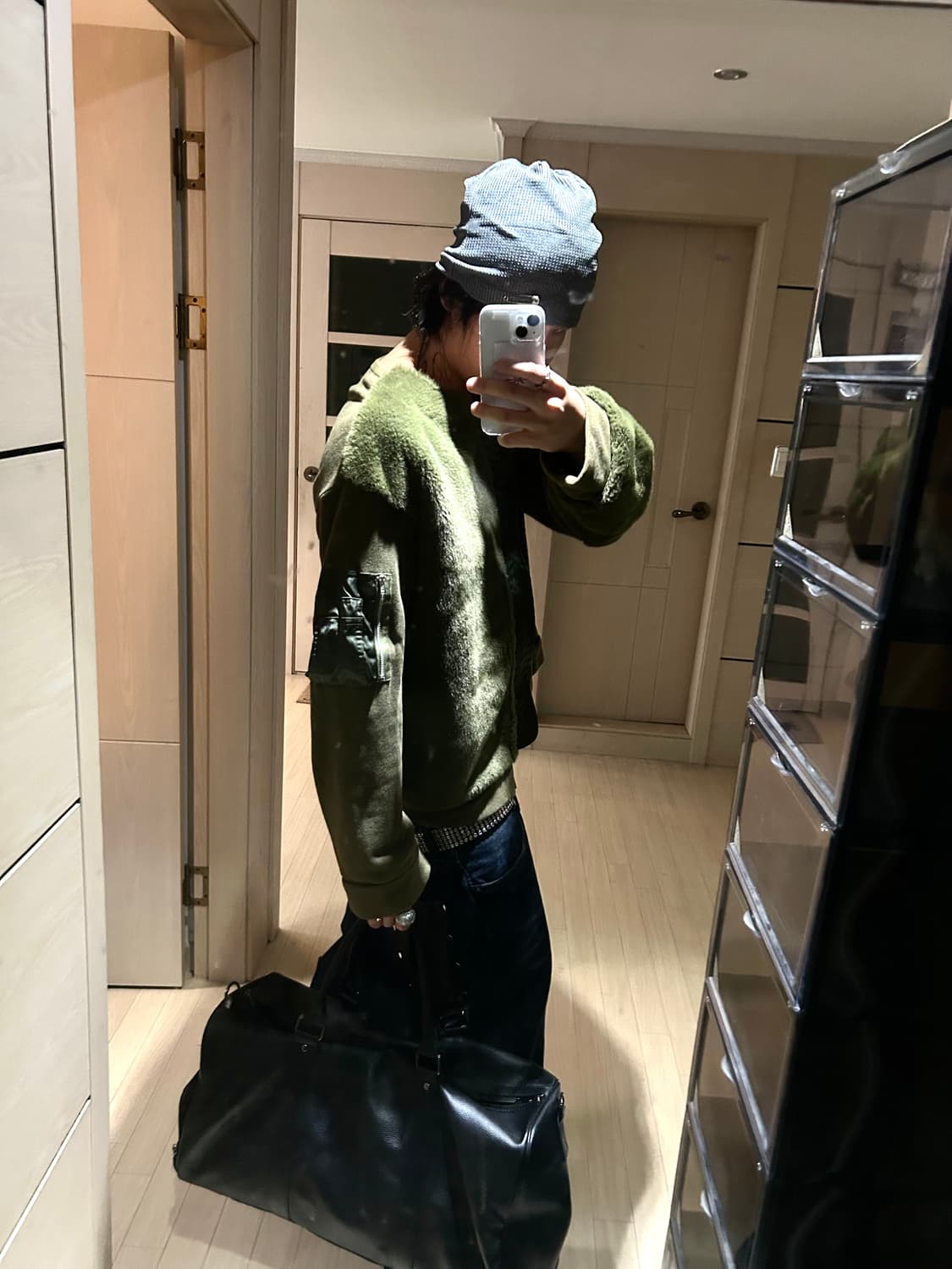 Viviano sue 18aw Ma-1 Fleece SweatShirts 상품이미지4