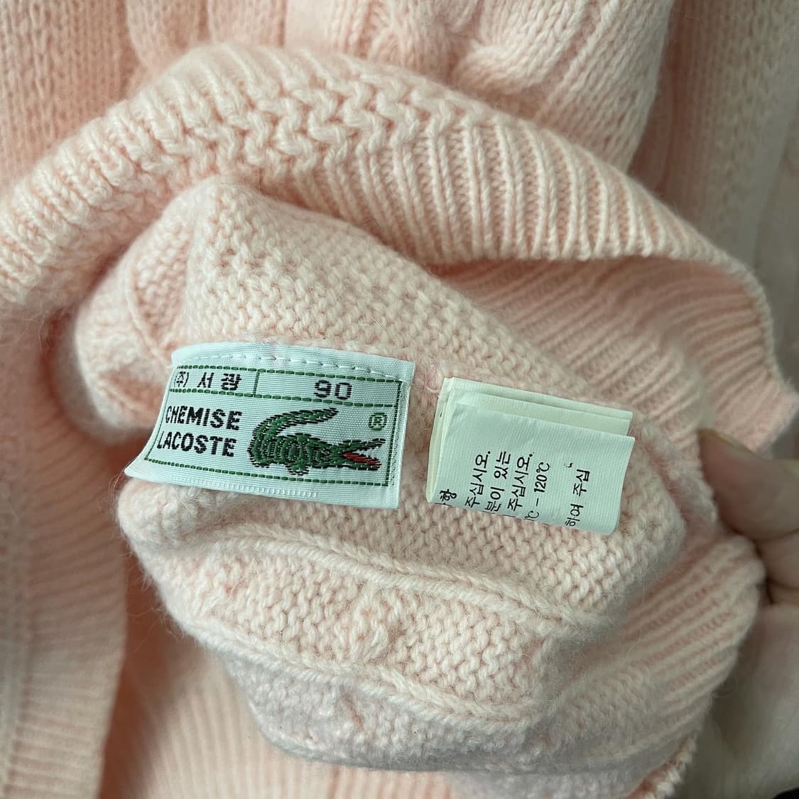 라코스테 베이비핑크 꽈배기 폴라 니트 상품이미지4