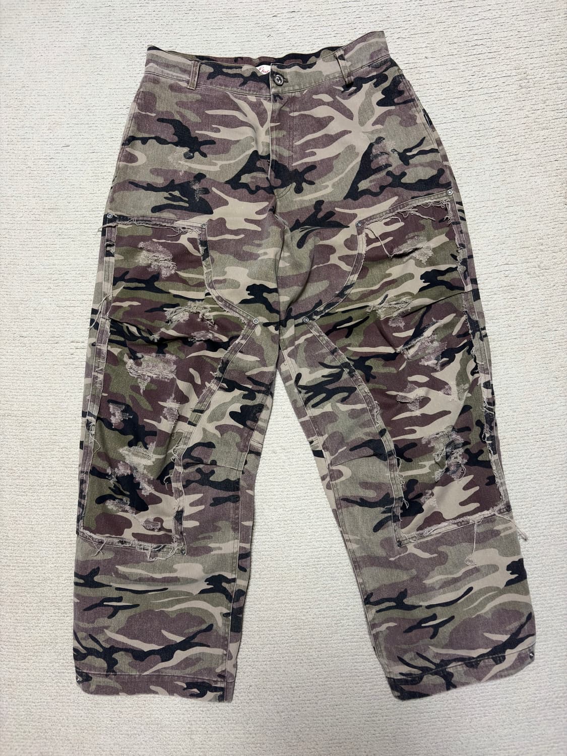 ETCE DESTROYED CAMO BAGGY PANTS (L) 상품이미지3