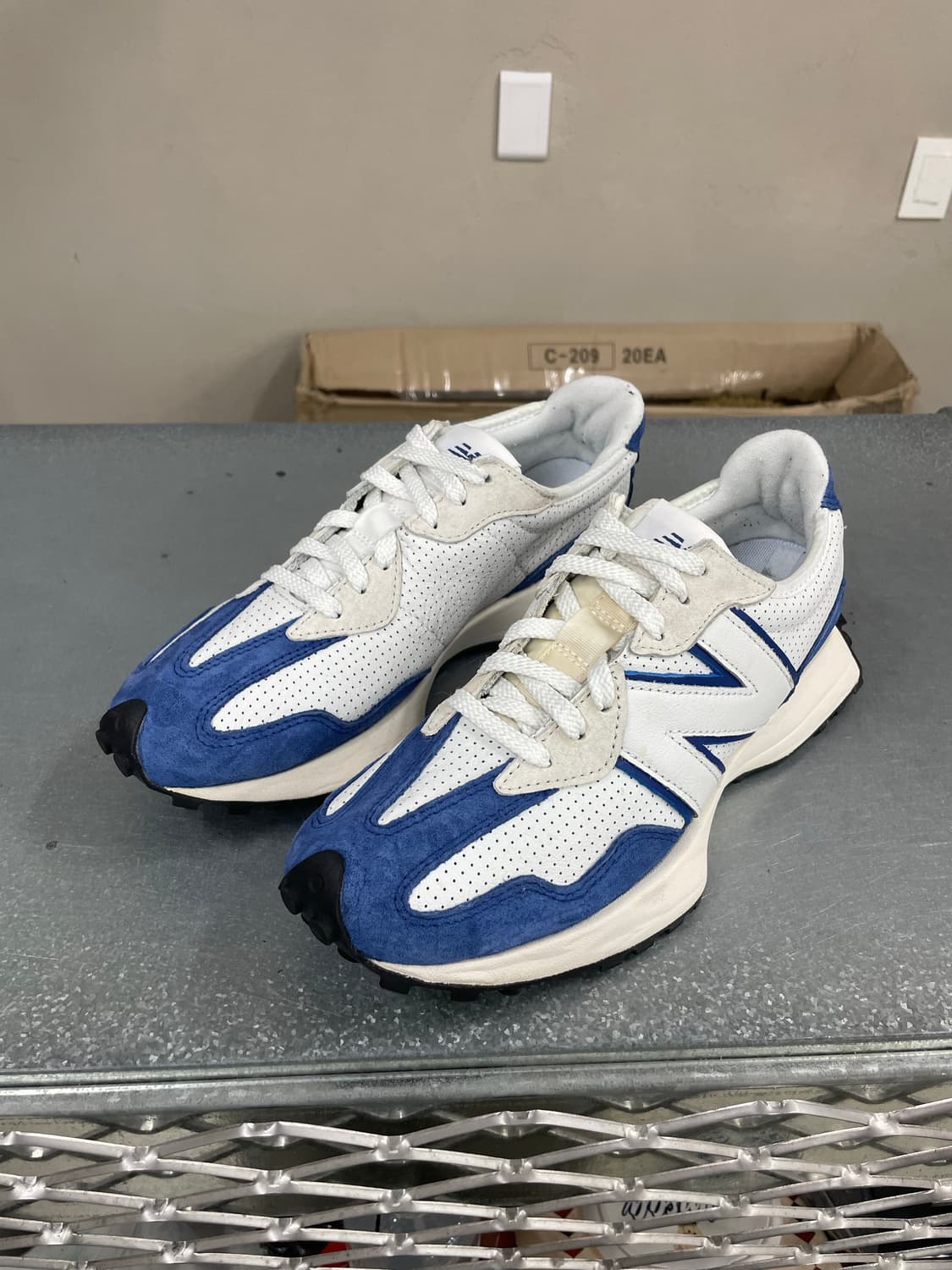뉴발란스 327 블루 255 상품이미지2