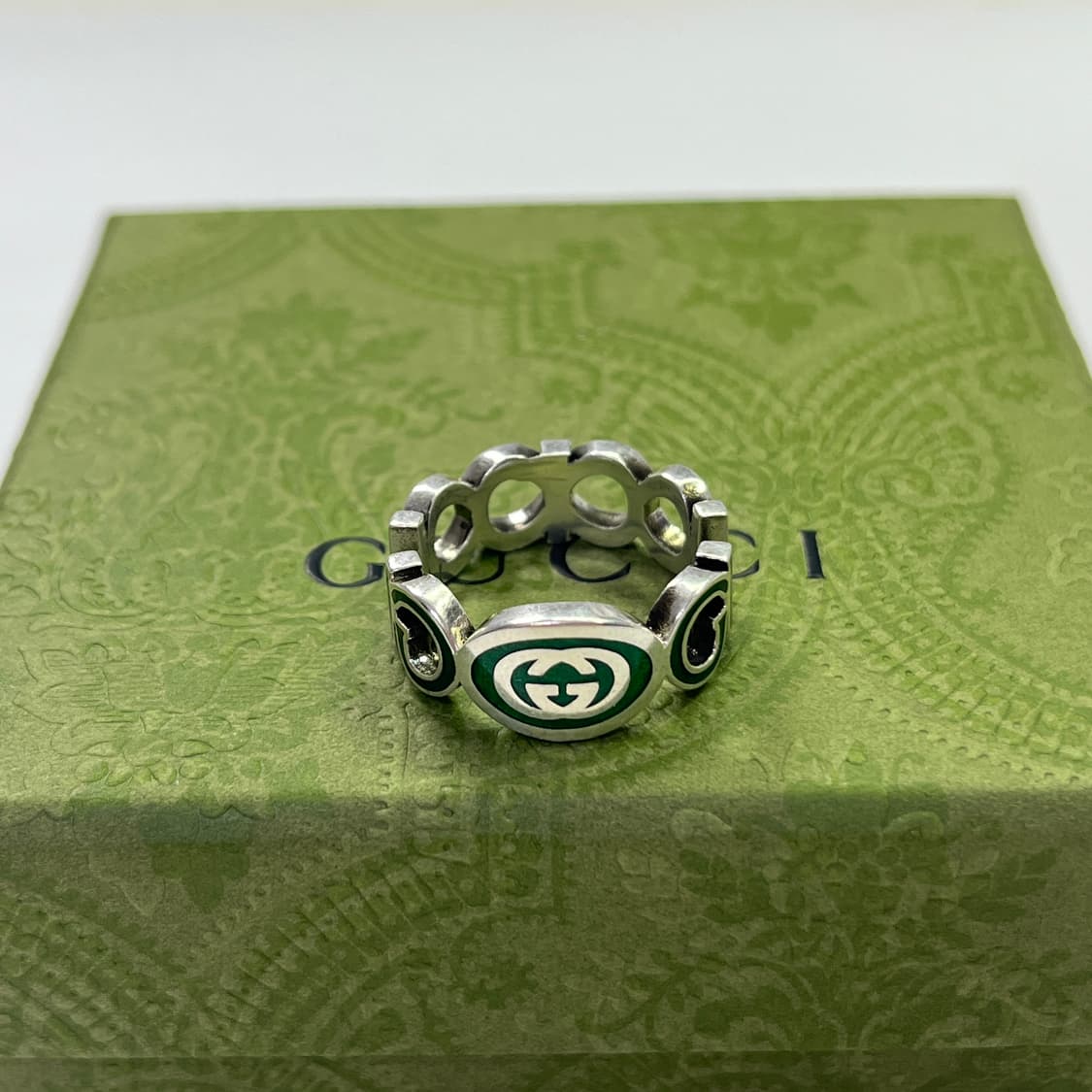 새상품 구찌 반지 인터로킹 G 에나멜 링 실버 그린 에나멜 상품이미지6