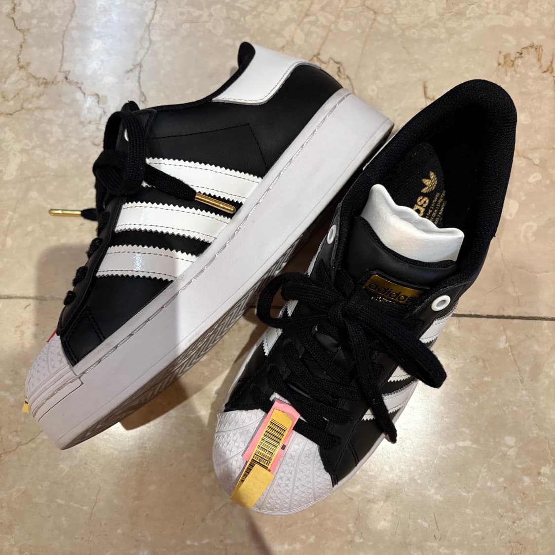 아디다스 슈퍼스타 검흰 굽O 240추천 상품이미지5