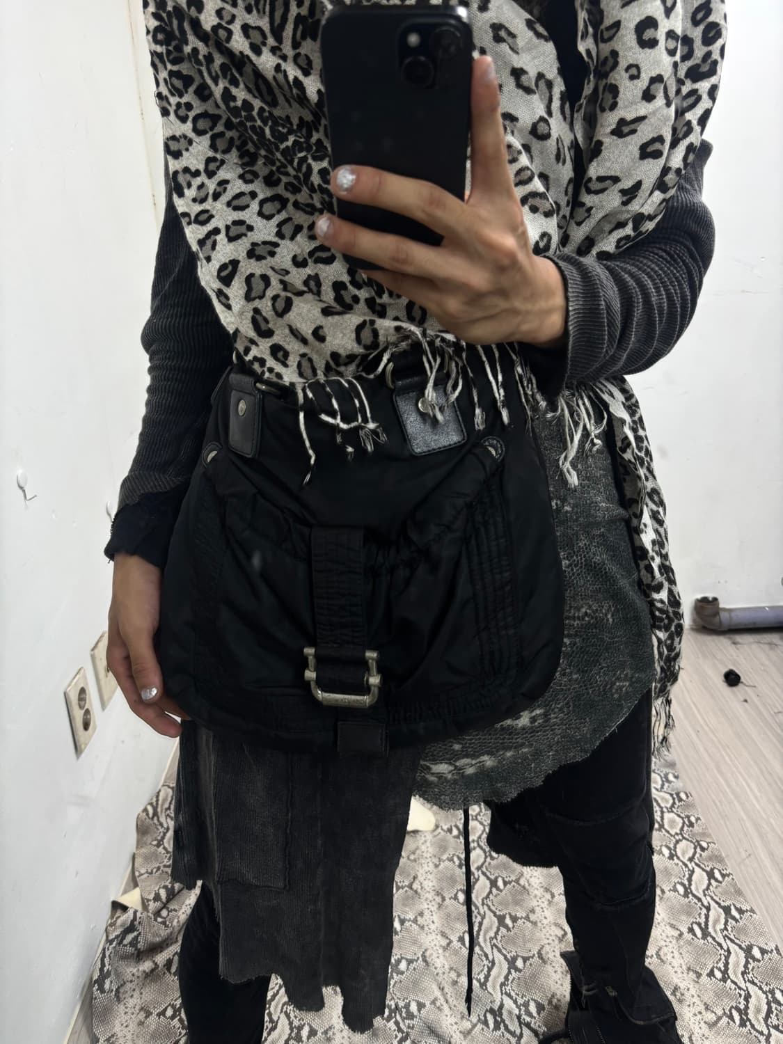“Calvin Klein” Y2K Nylon Buckle Detail B 상품이미지2