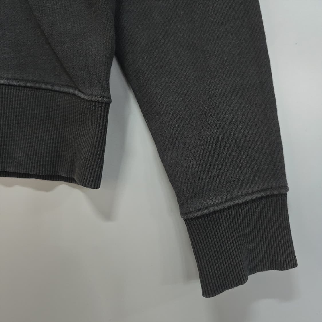 이놈어닛(IH NOM UH NIT) 빅프린트 맨투맨 M 상품이미지4