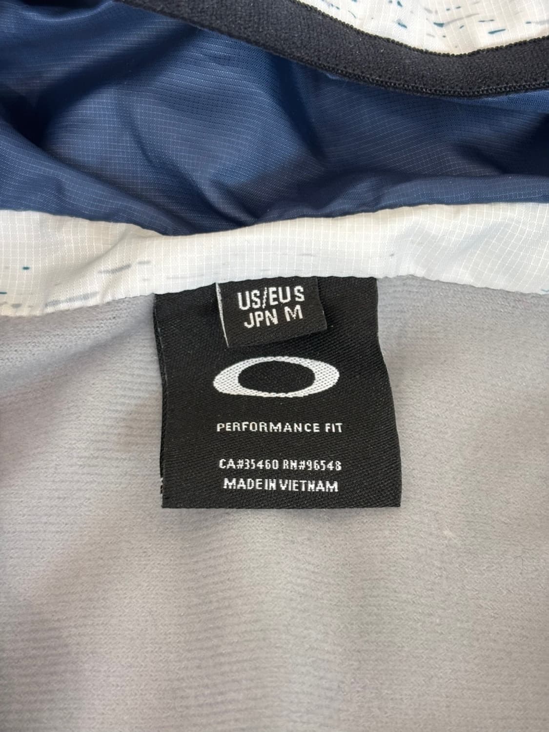 Vintage Oakley Jumper 상품이미지5