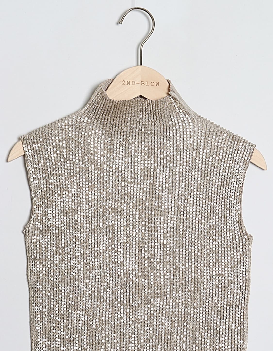 SPECHIO PLEASE Spangle Pleats Tops 상품이미지2