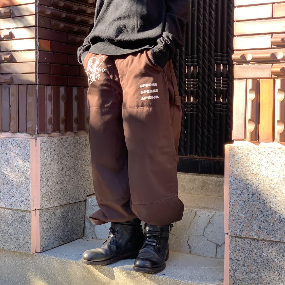 shinya kozuka x dickies 사이드턱 더블니 팬츠 브라운 상품이미지6