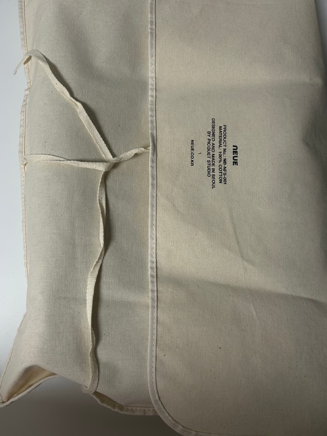 노이에 NEUE 보스턴백 M size black 상품이미지5