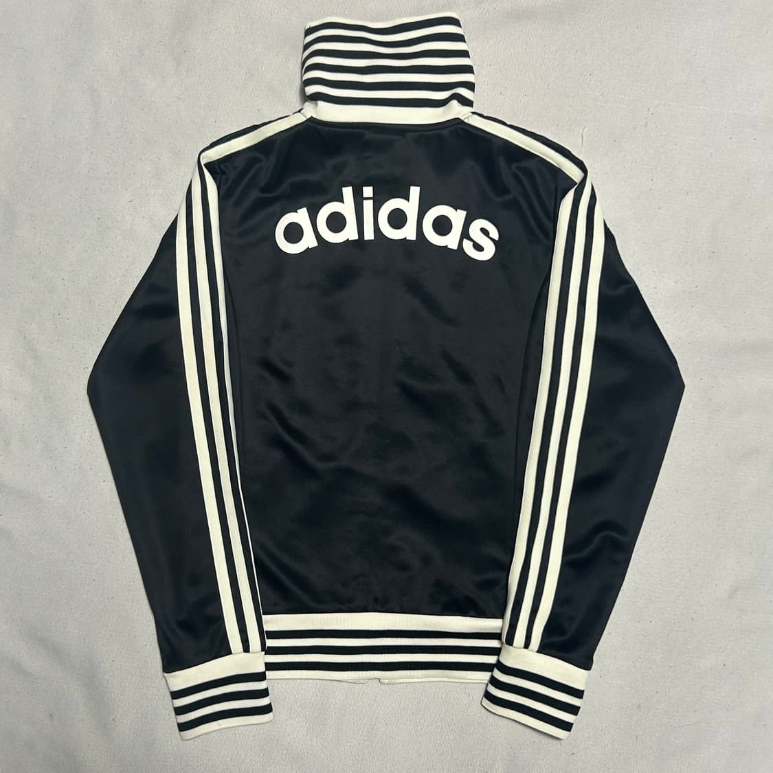 S 아디다스 여성 블랙 트랙탑 상품이미지2