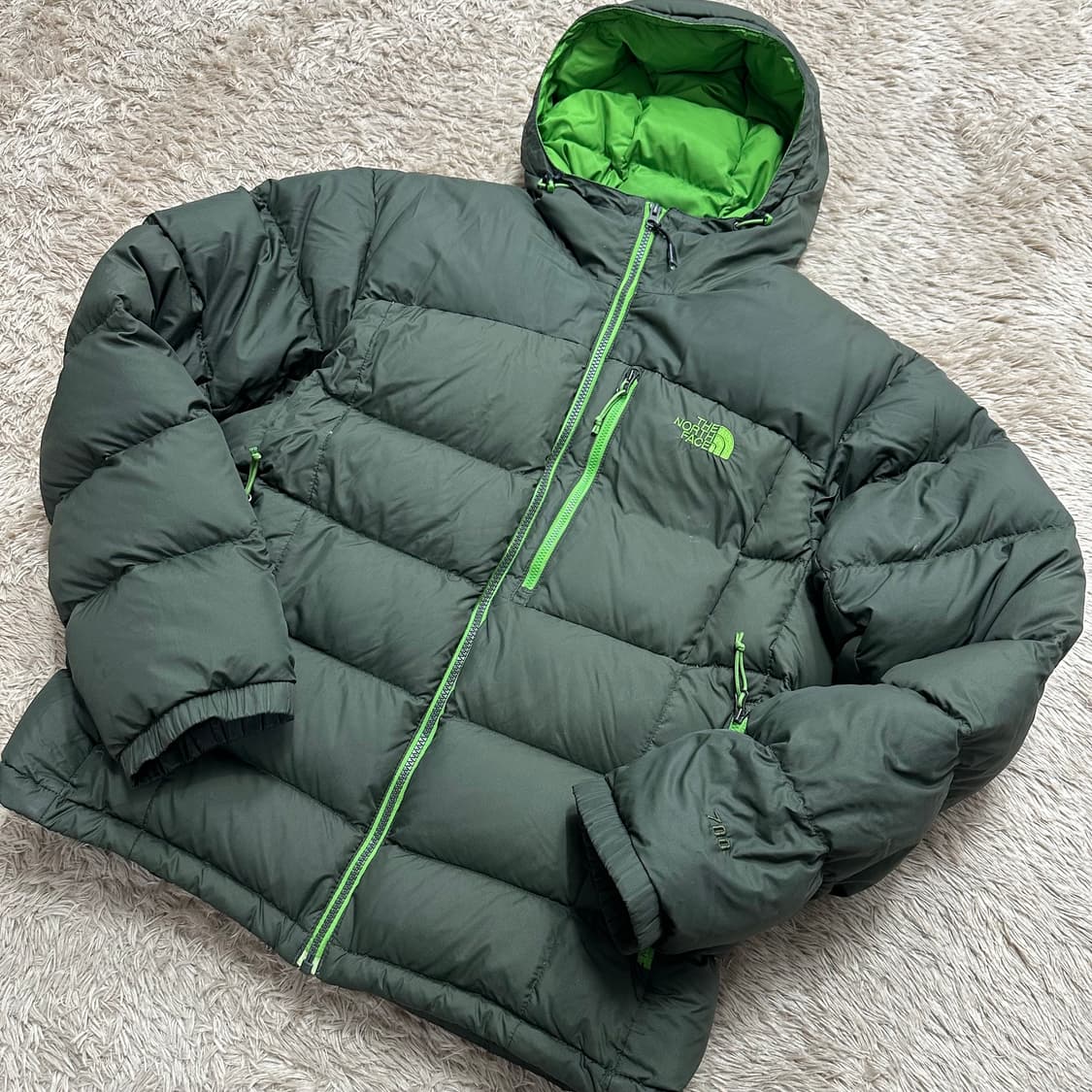 노스페이스 후디 700필 구스다운 상품이미지2