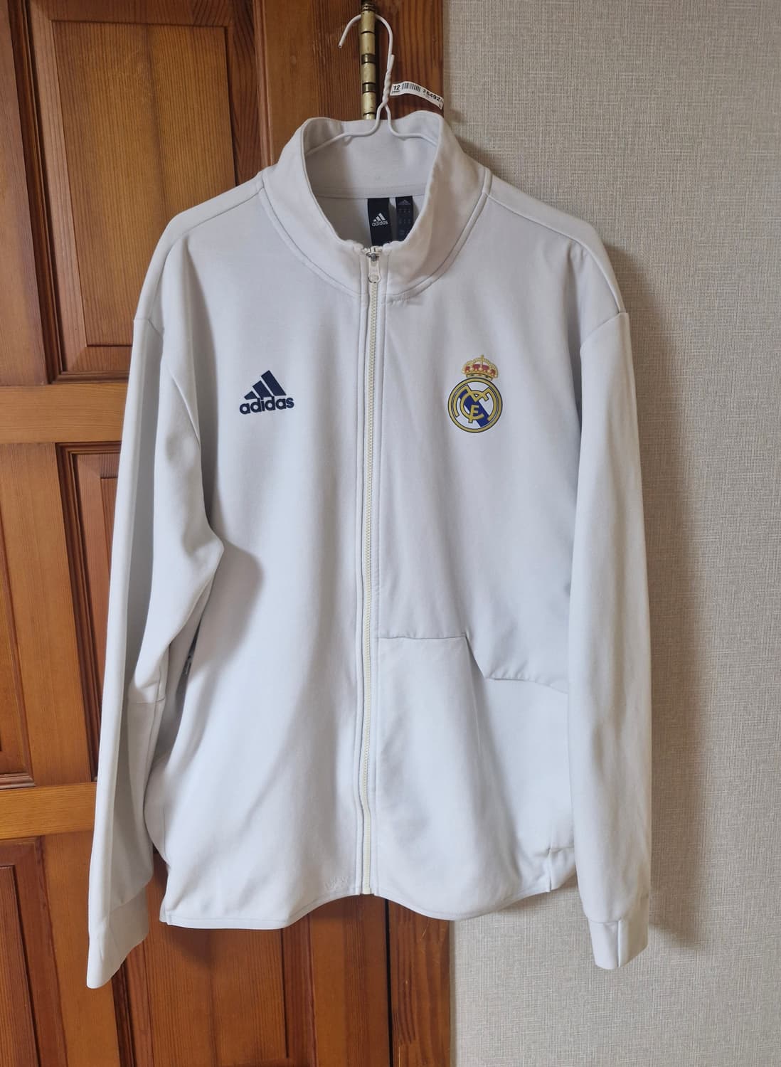 아디다스 레알마드리드 트랙탑 화이트 XL (실측100) 상품이미지1