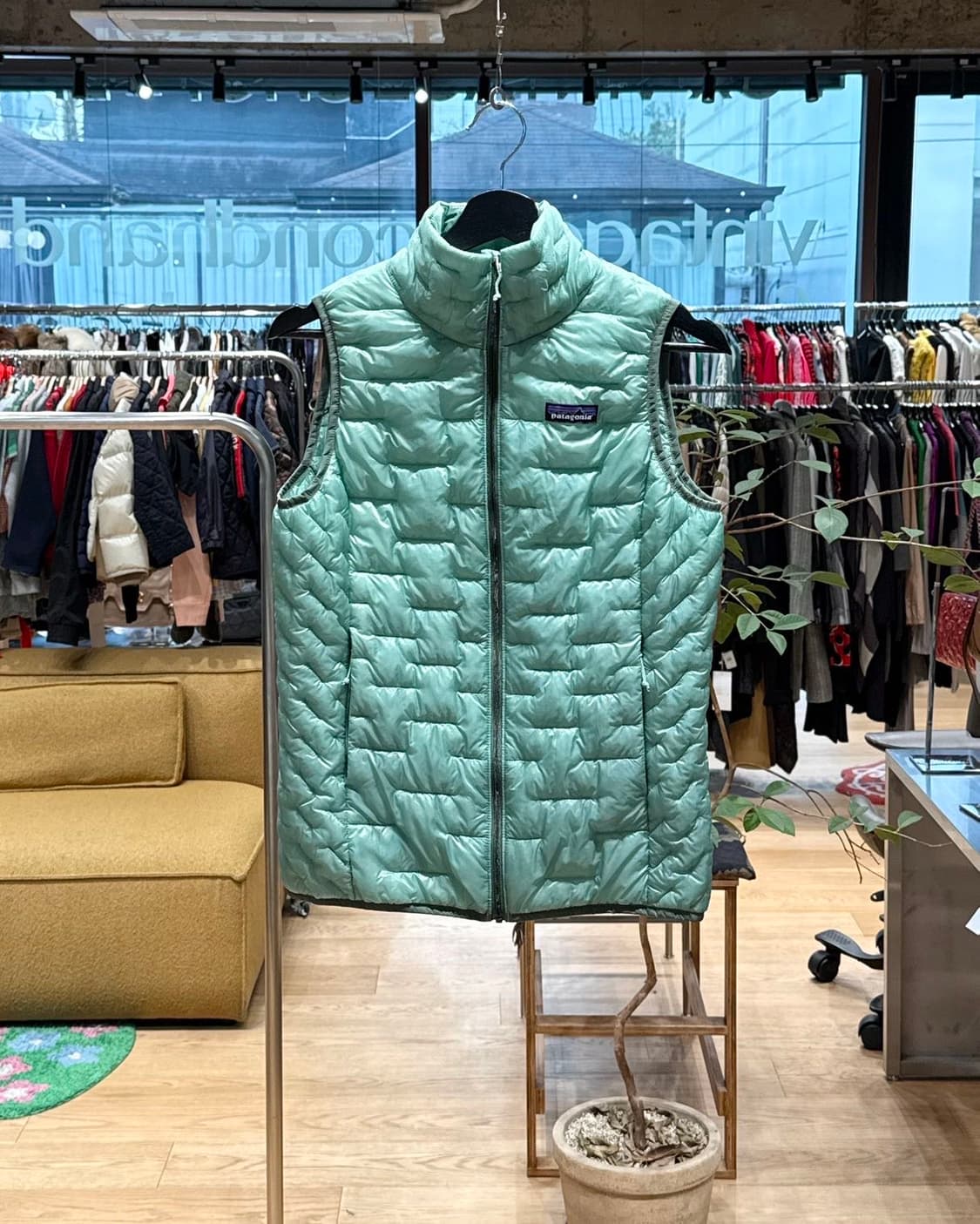 파타고니아 민트 마이크로 퍼프 베스트 점퍼  상품이미지1