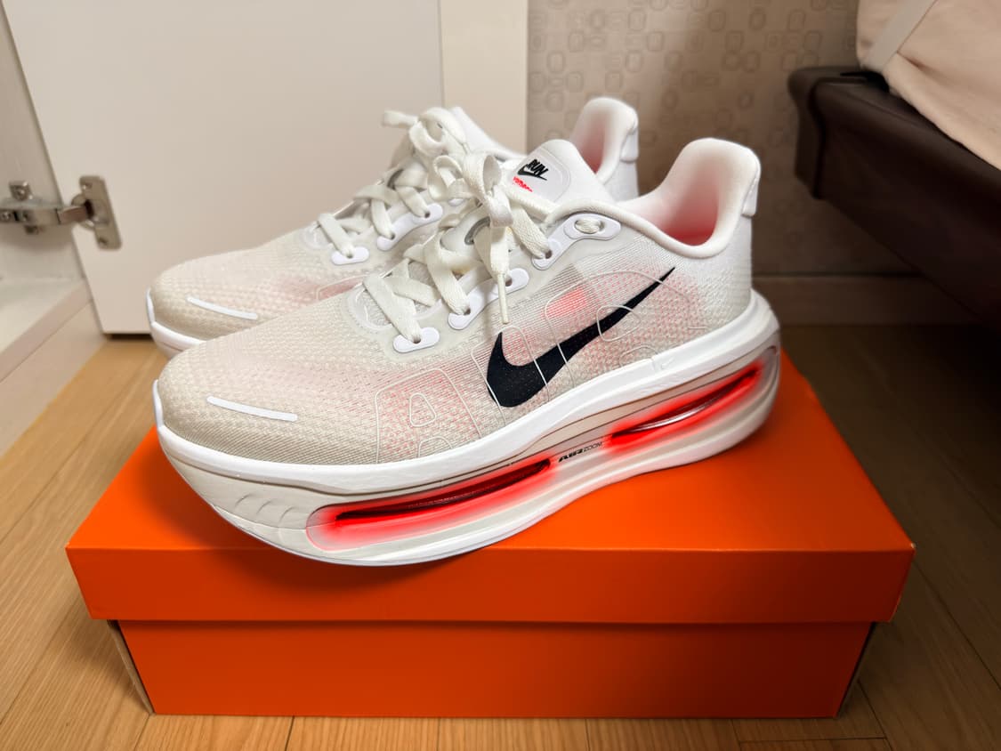 나이키 보메로 프리미엄 265사이즈 상품이미지1