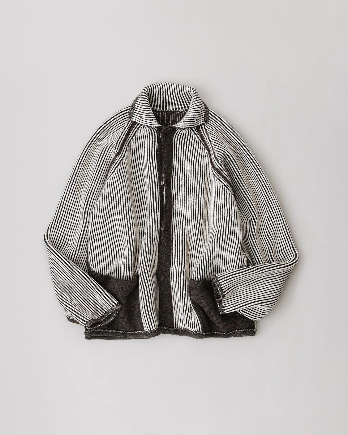 [L] 나이스네스 24aw Snafu 가디건 그레이x오프화이트 상품이미지2