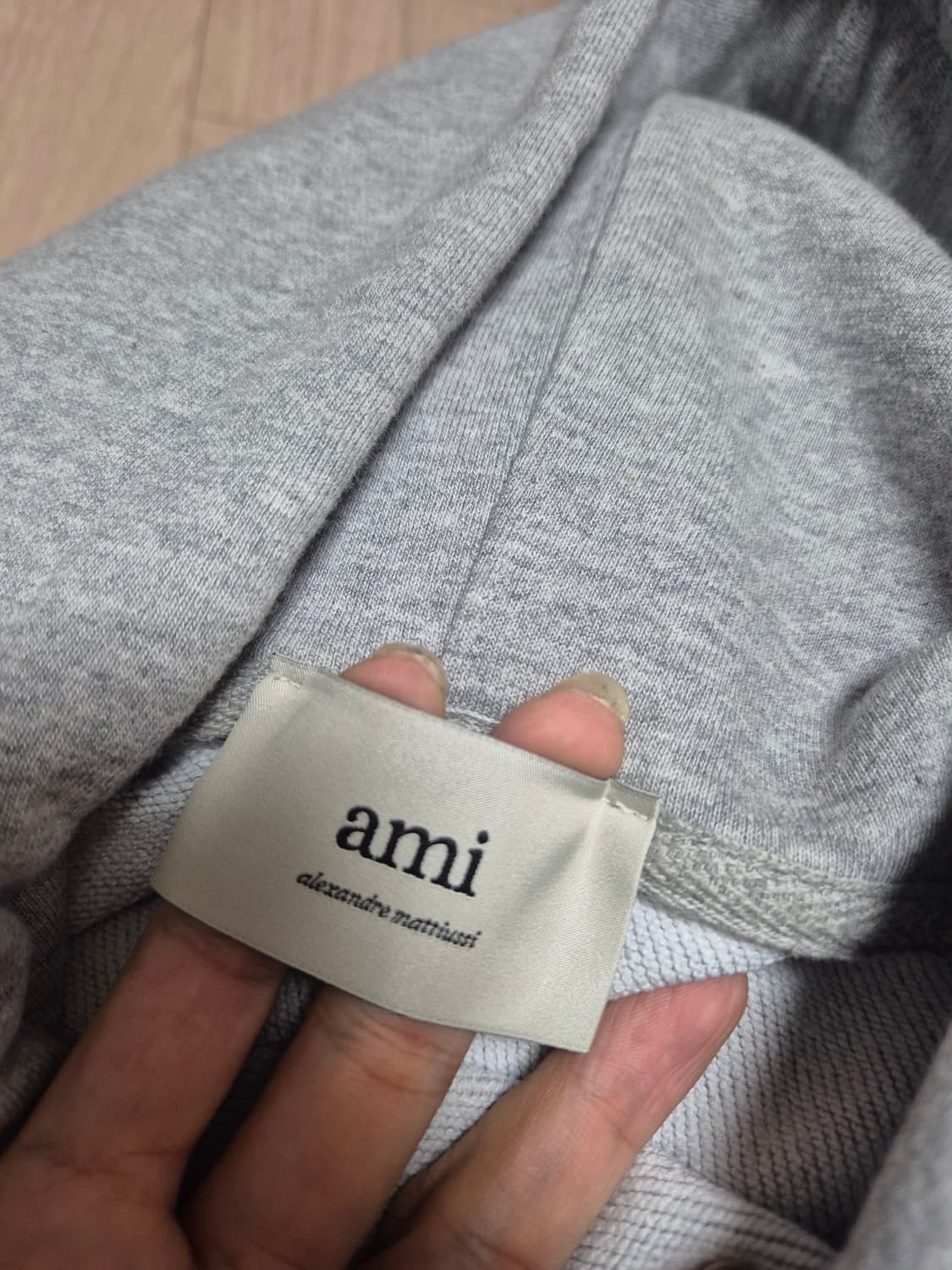 아미 그레이 하트 로고 후드티 L100사이즈 상품이미지3