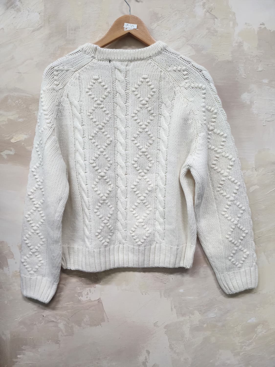 새상품 꽈배기 퐁퐁 니트 상품이미지4