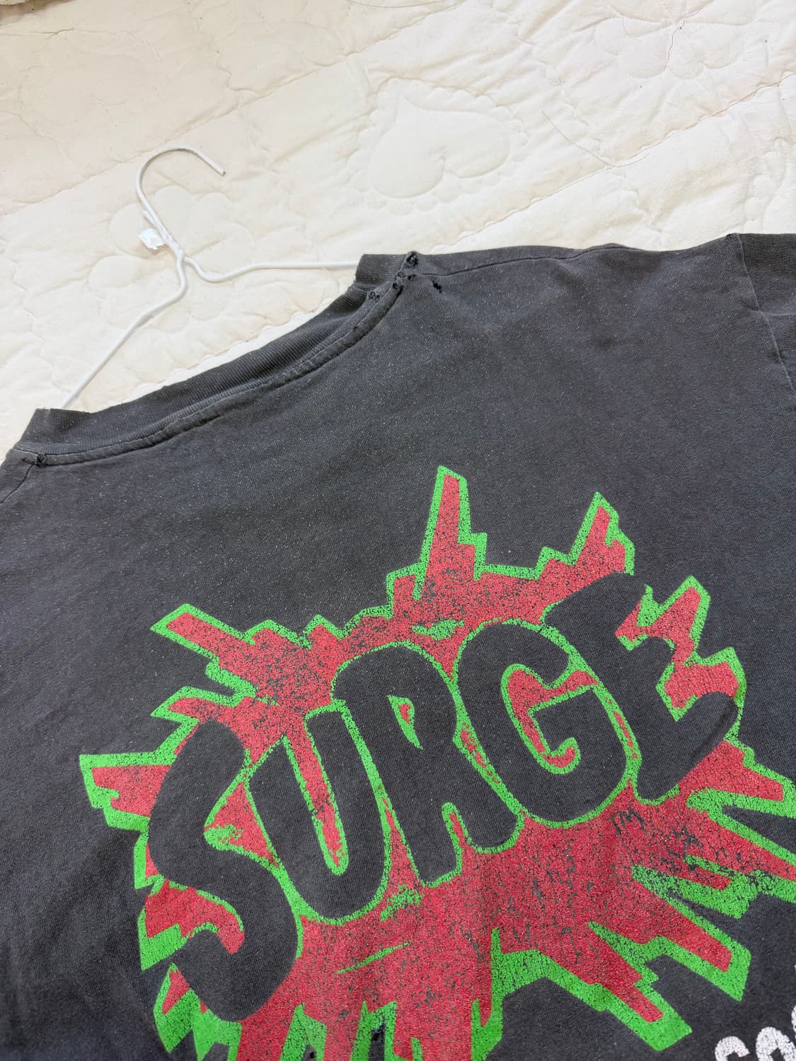 90s Surge coca cola 페이딩 스노우 펙 싱글스티치 티셔츠 상품이미지1