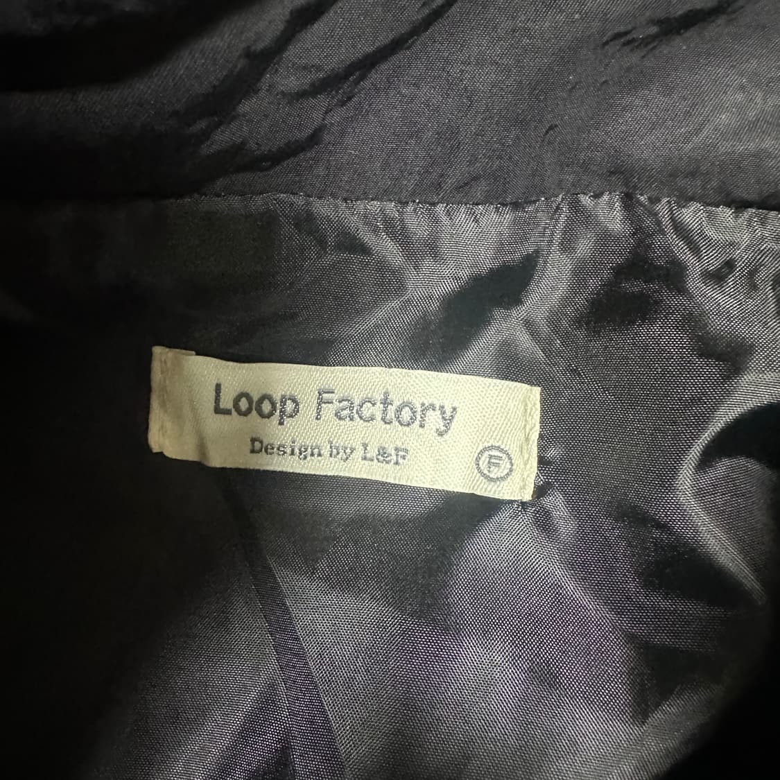 ✨ (바배) 스티치 블랙 바람막이  상품이미지3