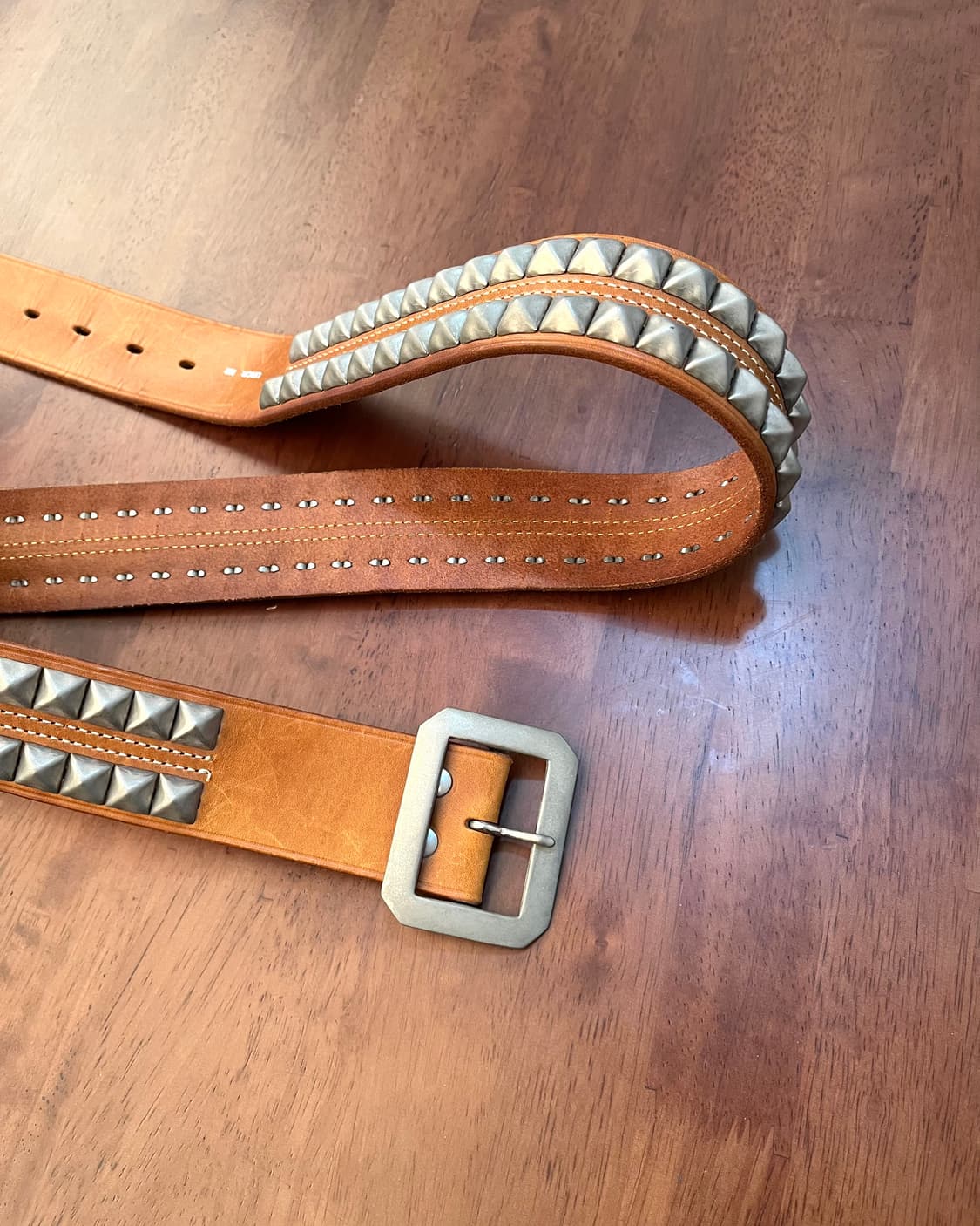 언더커버 SS10 Less But Better 스터드 벨트 상품이미지1