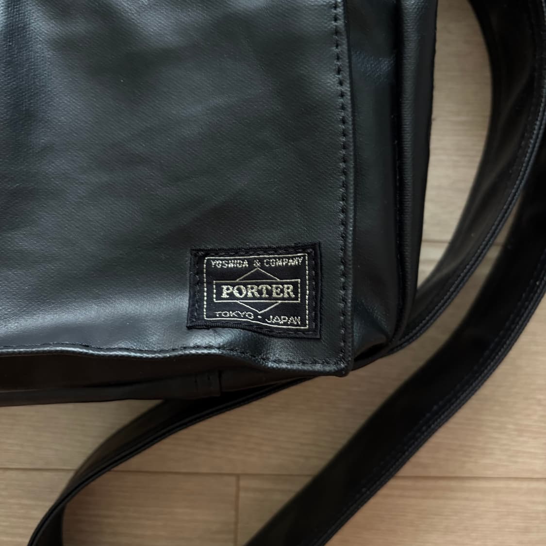 요시다포터 porter 프리스타일 숄더백 L 블랙 상품이미지3