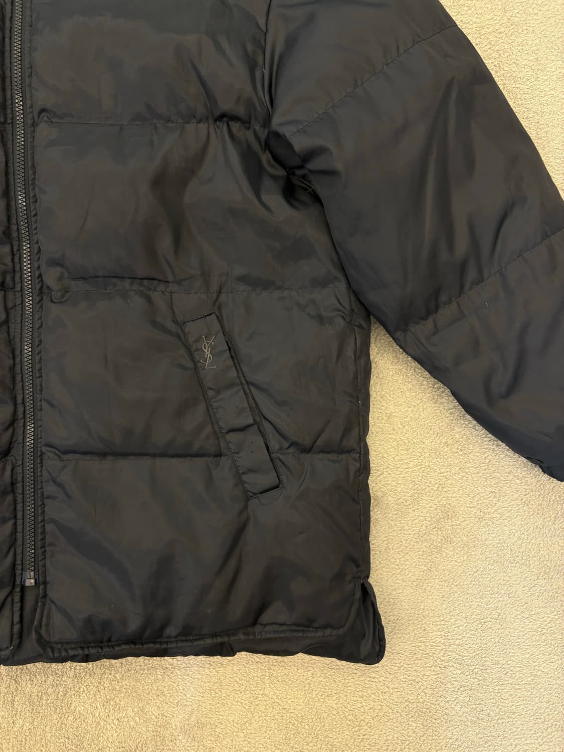 입생로랑 블랙 푸퍼 봄버 상품이미지3