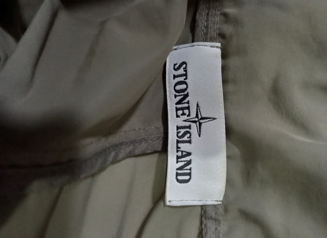 정품 스톤아일랜드 마이크로랩스 점퍼 자켓 100/L 상품이미지4