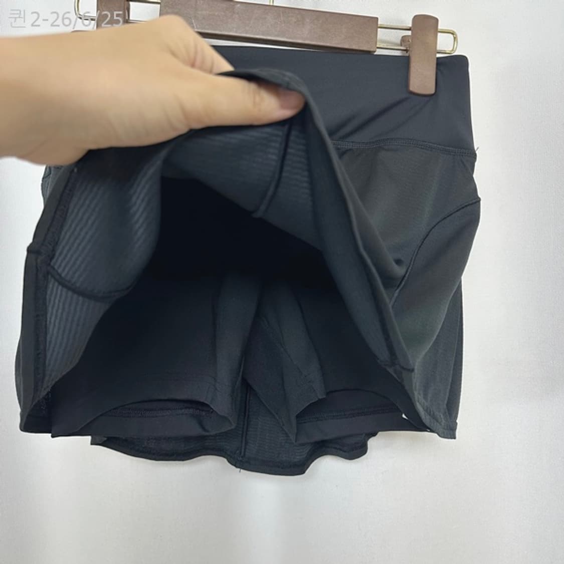 아디다스 여자 스판 짧은 검정 치마 스커트 S (미착용새제품) 상품이미지3