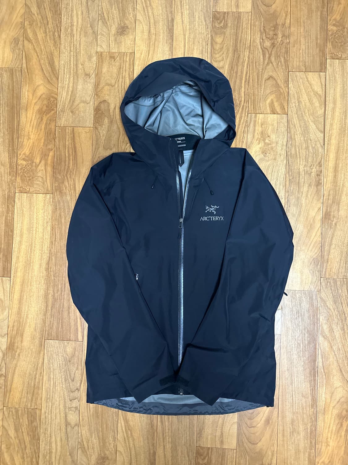 아크테릭스 베타 LT 블랙 (m) 상품이미지1