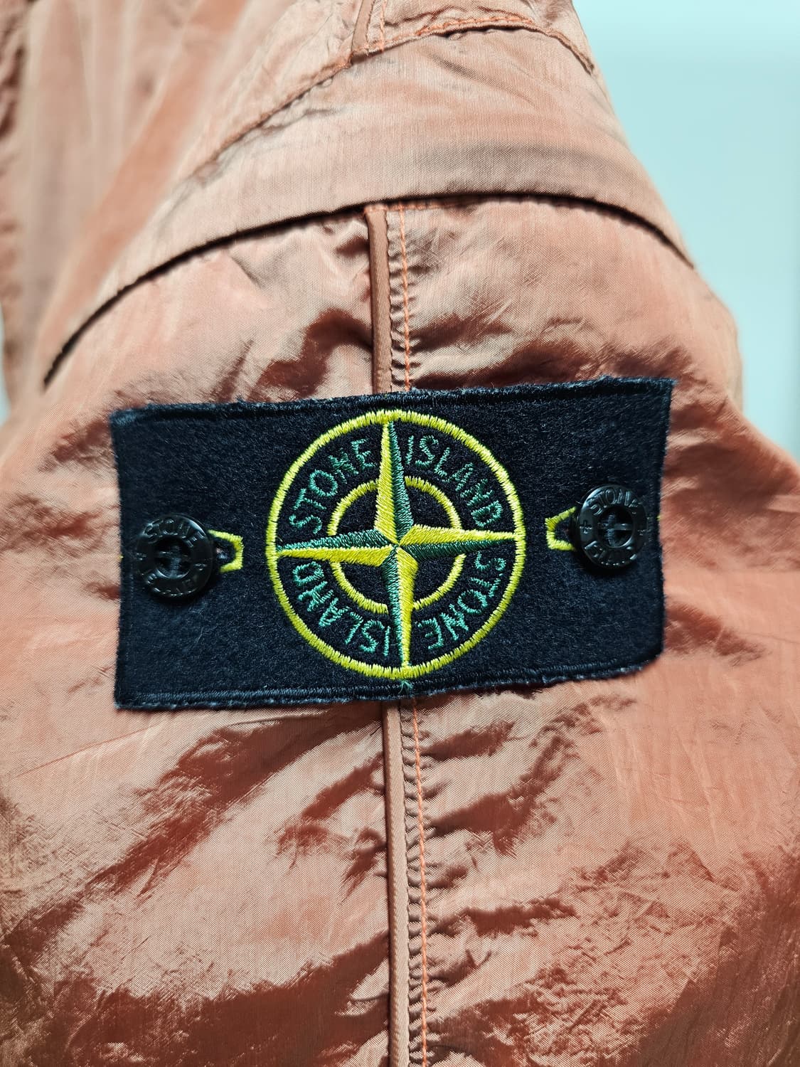 스톤아일랜드 나일론 메탈 반바지 상품이미지3