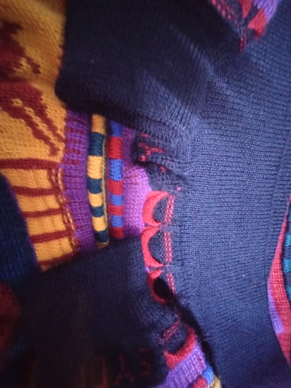 에머루 하이 케이블 니트 울 티셔츠 상품이미지5