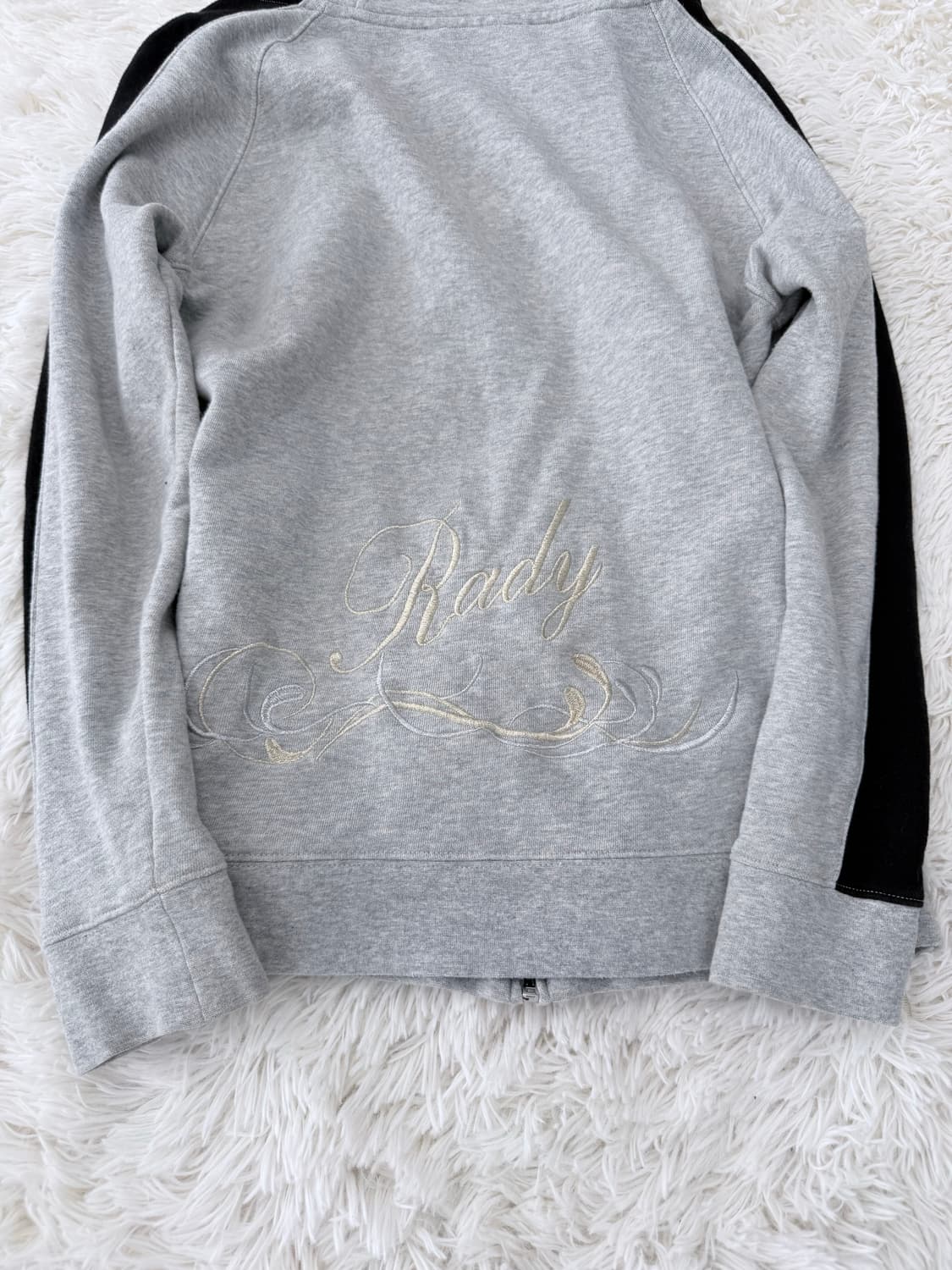 y2k 그런지 블랙 라인 그레이 후드 집업 상품이미지5