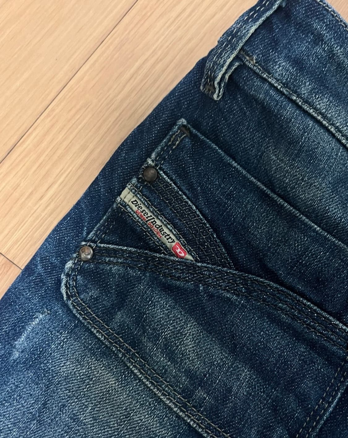 Diesel 로우라이즈 진 상품이미지1