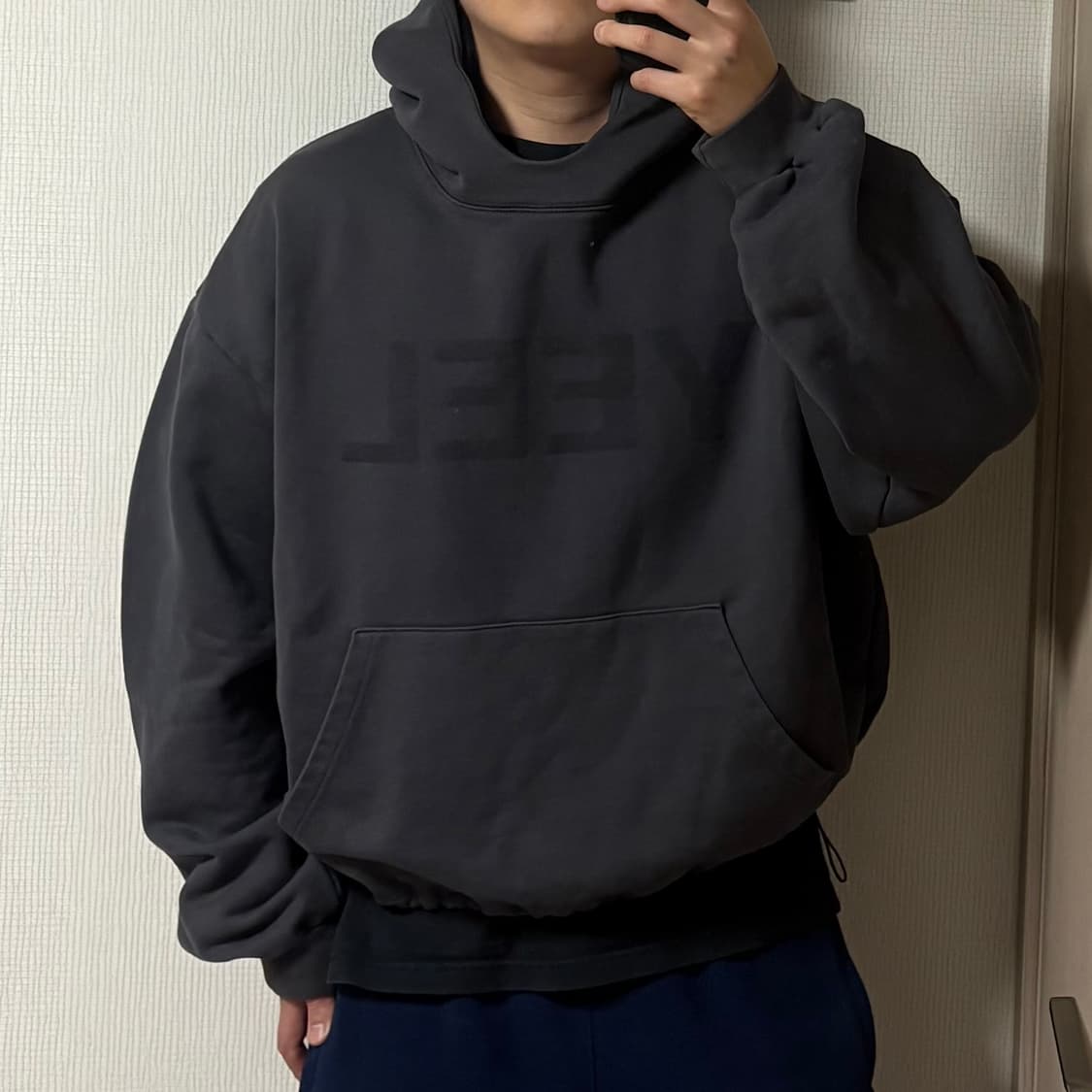 정품 LEEY YEEL 빅로고 오버핏 후드티 차콜 상품이미지1