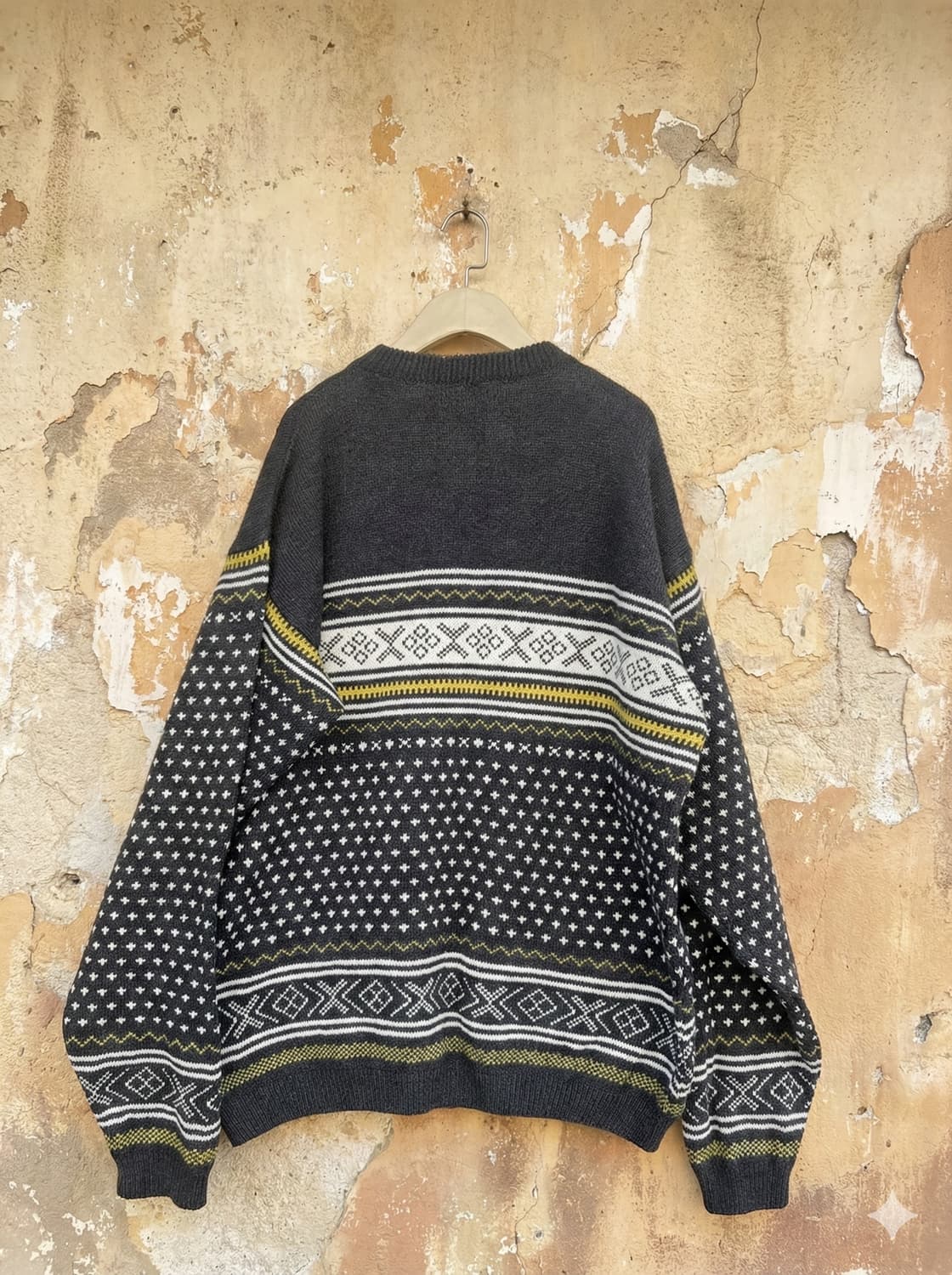 노르딕 오버핏 니트 상품이미지2