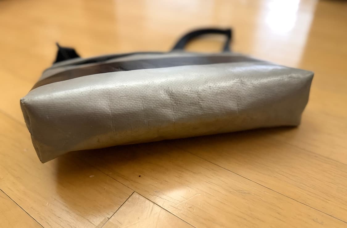 [프라이탁] 루 LOU F553 (실버, 블랙 포인트) 상품이미지3