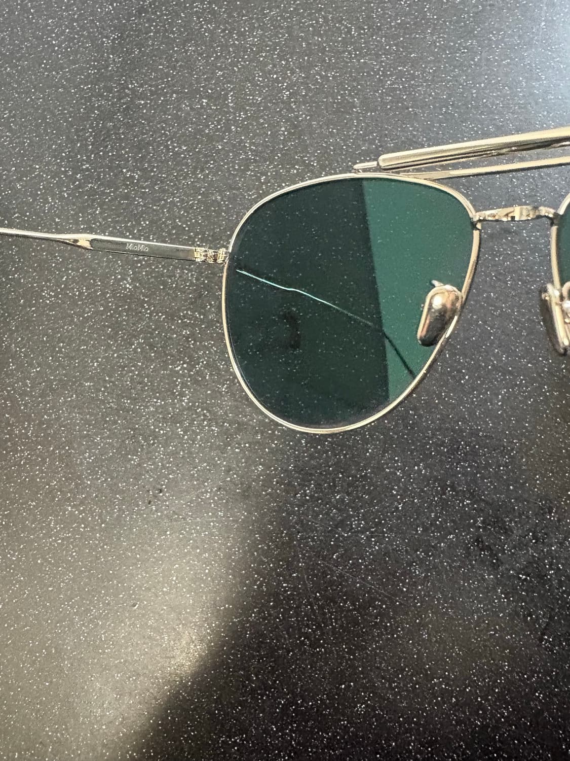 젠틀몬스터 미오미오(miomio) 지디 선글라스 은테  상품이미지6