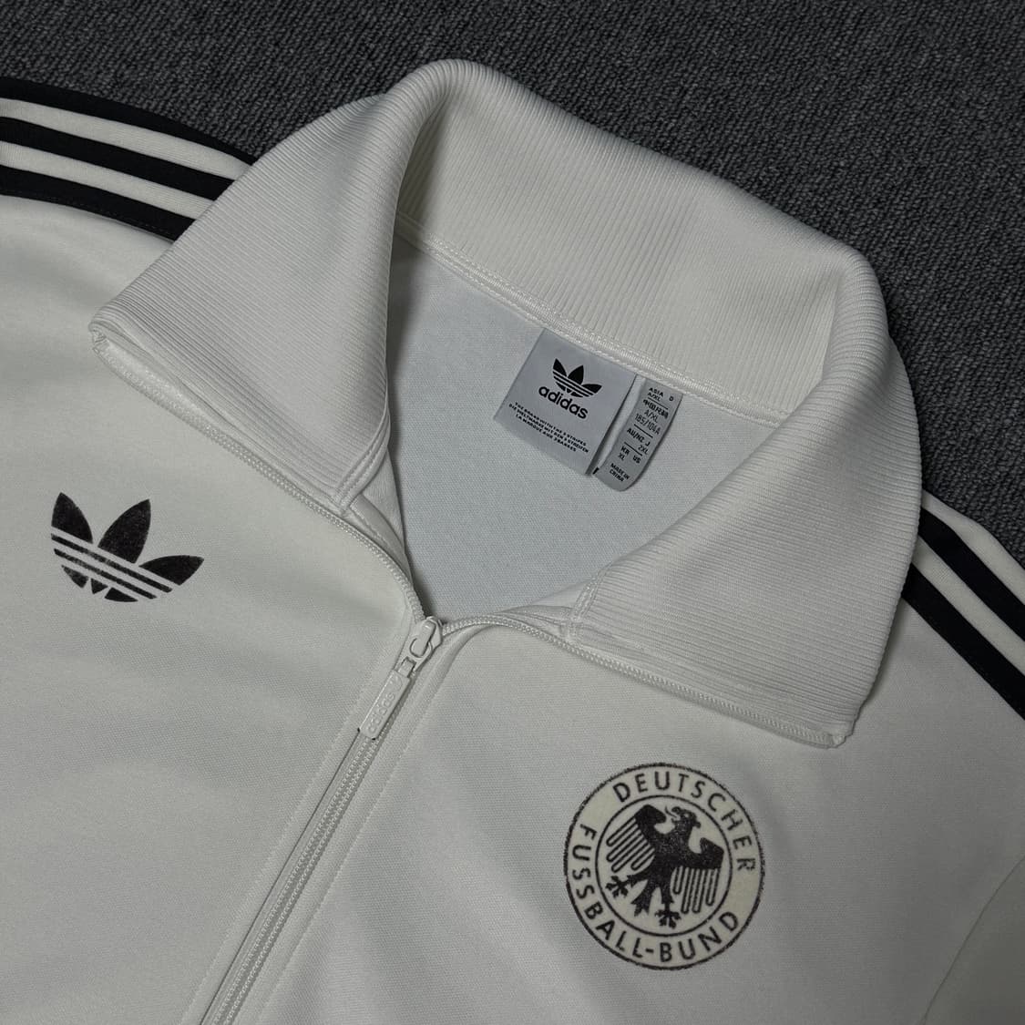 아디다스 독일 베켄바우어 트랙 탑 오프 화이트 상품이미지2