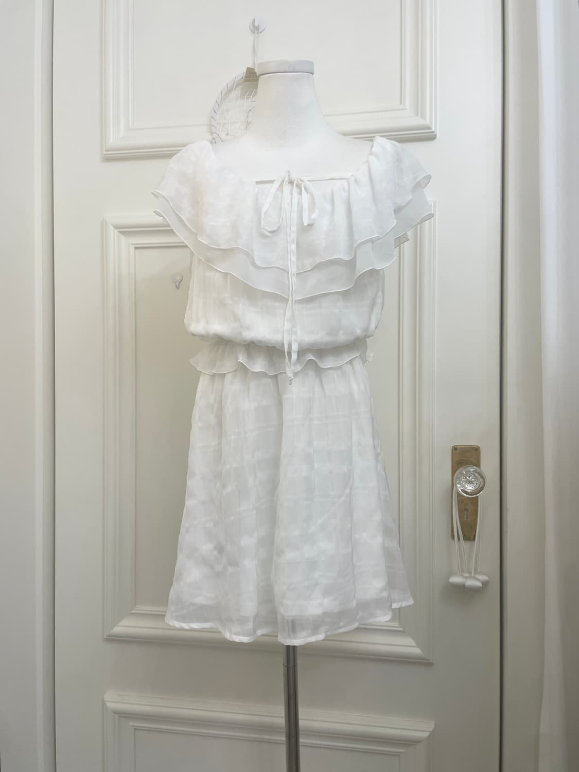 white check ruffle point summer opc 상품이미지1