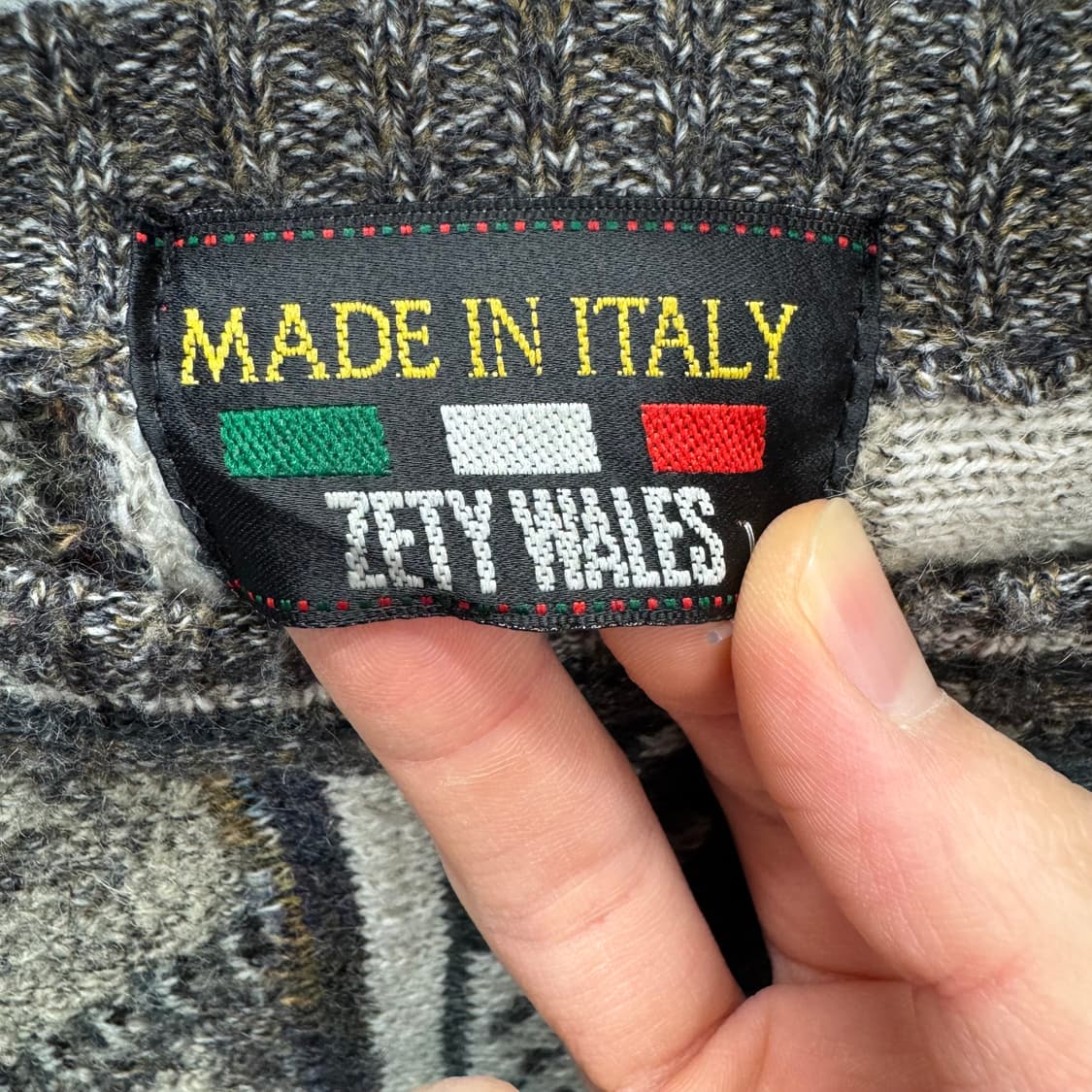 90s ITA VINTAGE 3D 케이블 울 니트 멀티컬러 상품이미지5